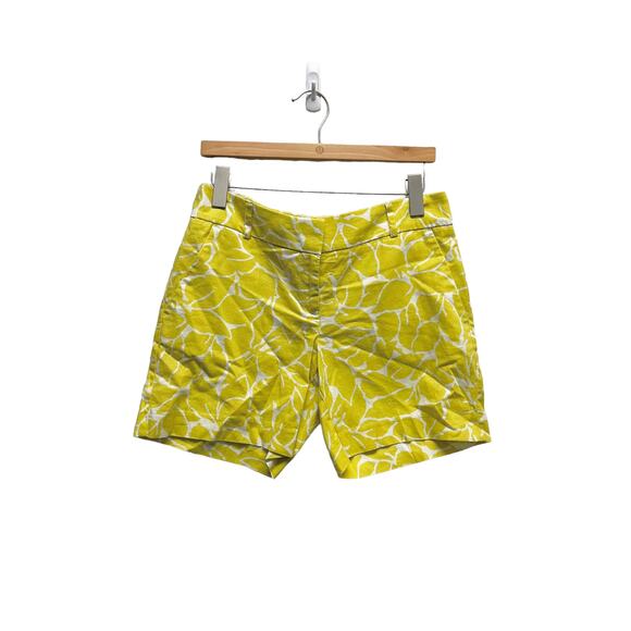 Loft The Riviera‎ Shorts Leaf Print Yellow White Womens Size 4 NWT - Picture 2 of 6